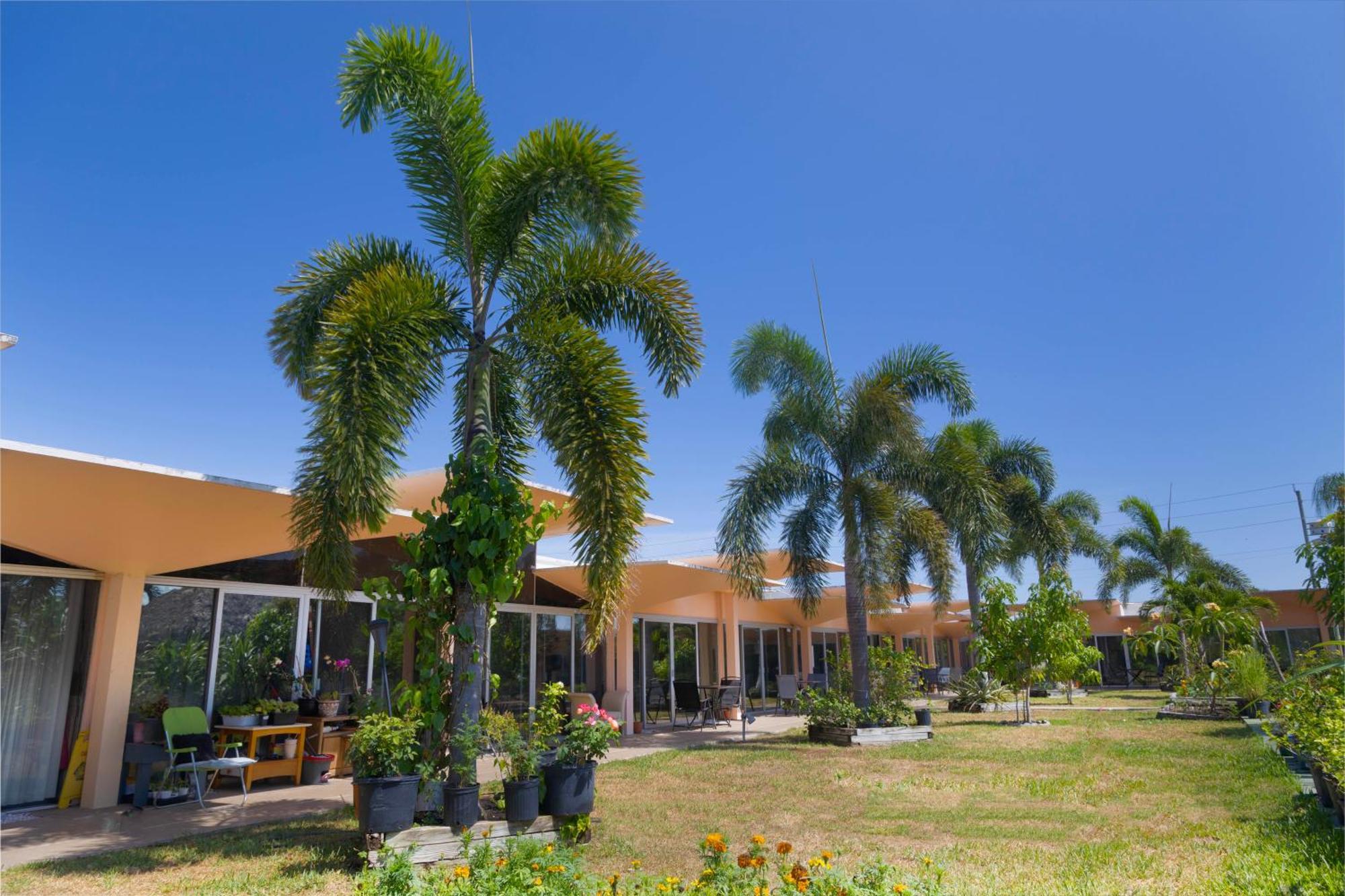 Warm Mineral Springs Motel ノースポート エクステリア 写真