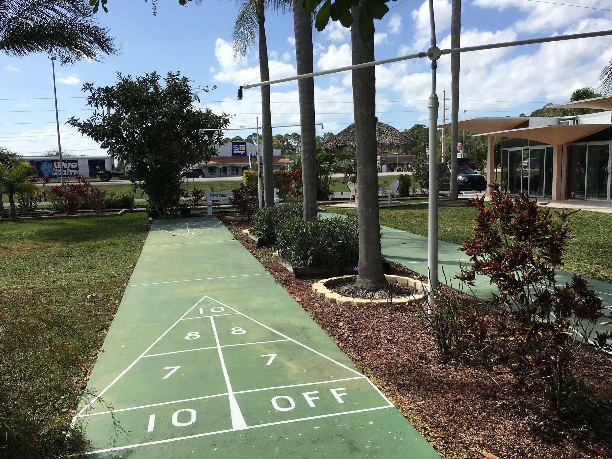 Warm Mineral Springs Motel ノースポート エクステリア 写真