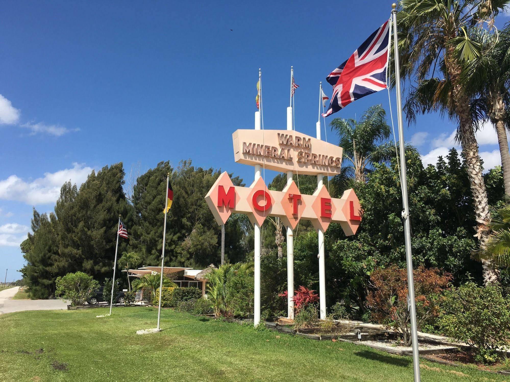 Warm Mineral Springs Motel ノースポート エクステリア 写真